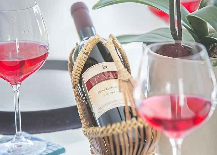 Willa Narcissos Bay View