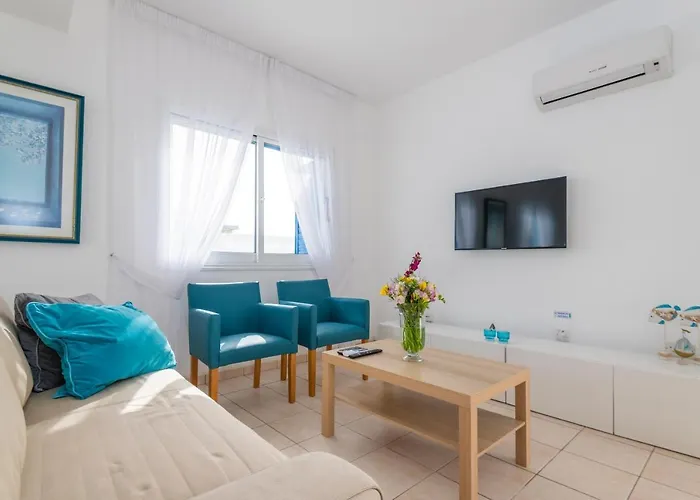 Willa Narcissos Bay View Protaras