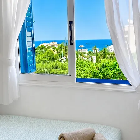 Вилла Narcissos Bay View