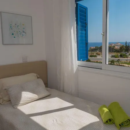 Narcissos Bay View *
