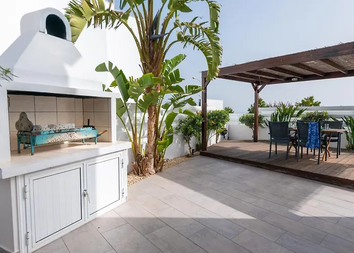 Villa Narcissos Bay View *